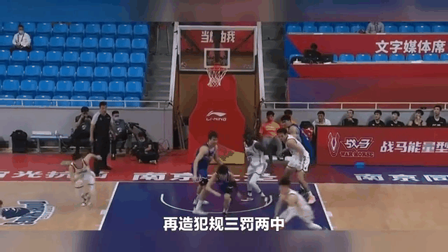 大连人客场战胜青岛黄海，对阵中状态有所不同